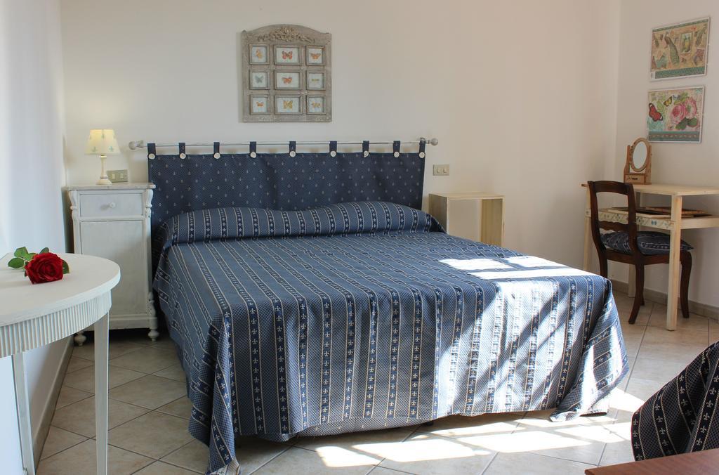 "Lilla" Bed and Breakfast Calci Rum bild